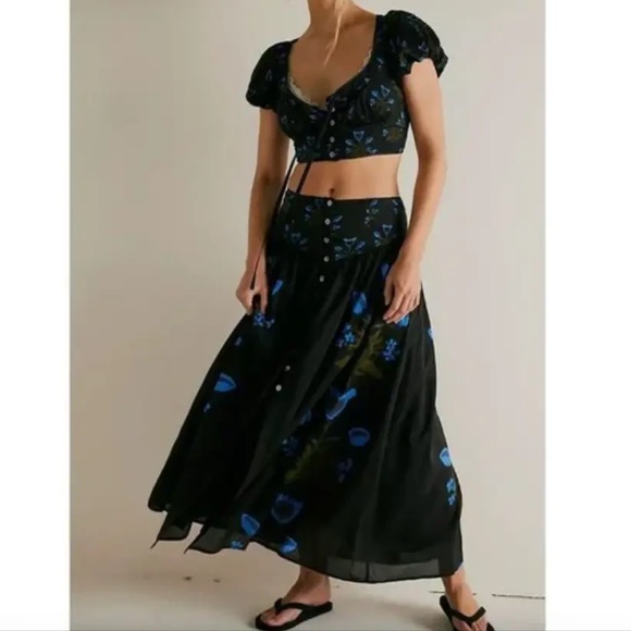Free People Easy to Love Two Piece Skirt & Top Set NWOT - Picture 2 of 6